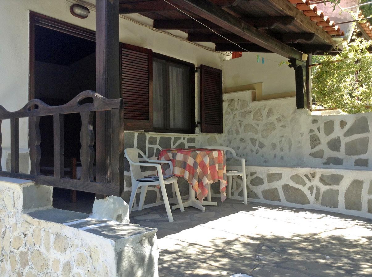 La Mirage Néa Fókaia